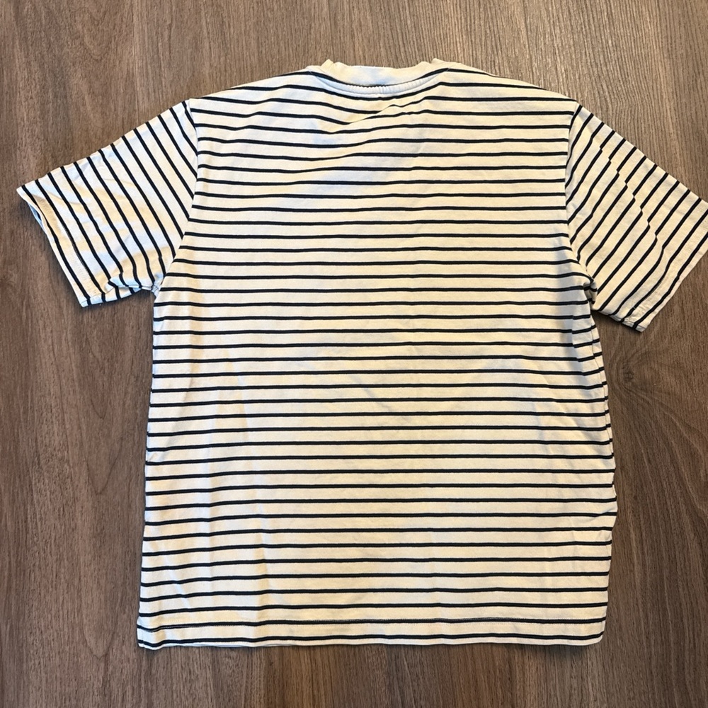 Gap men’s small Striped Crewneck T-Shirt - beige with Navy Stripes - Picture 4 of 6